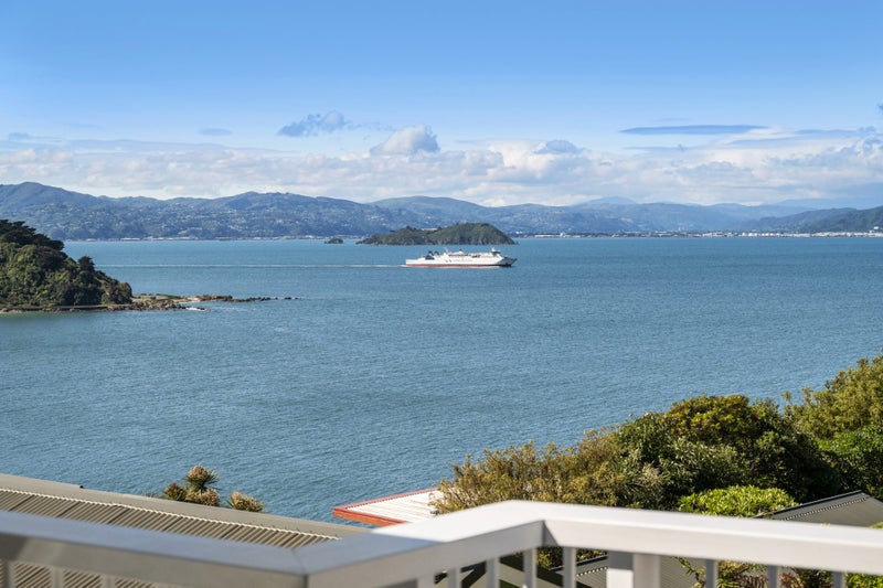 27 Tai Paku Paku Road, Karaka Bays, Wellington - Carousel 2