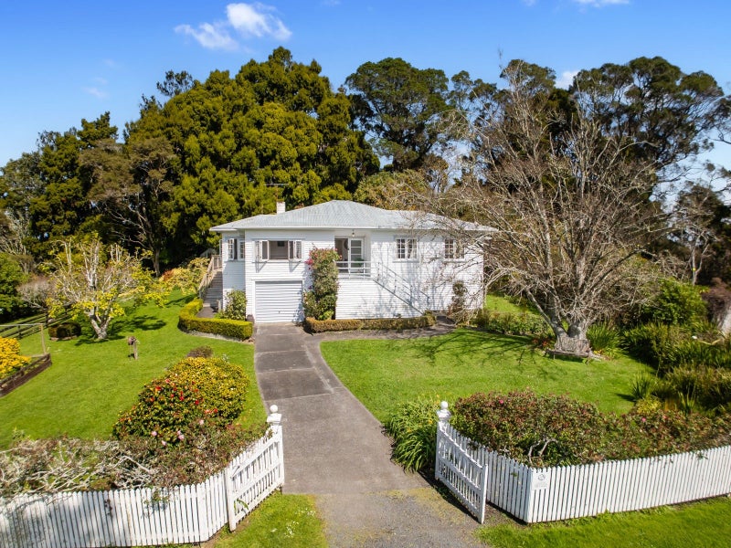 28 Griggs Road, Howick - Carousel 2