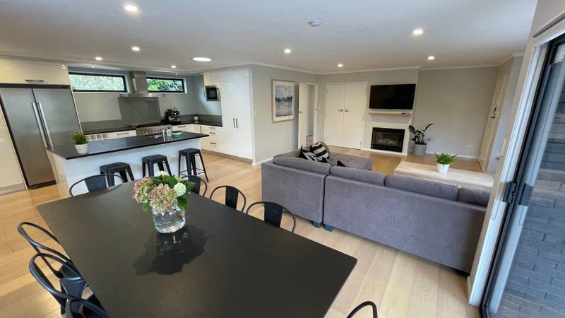 83 Ladies Mile, Manly, Whangaparaoa - Carousel 1