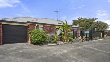 99 Browning Street, Leamington, Cambridge - Carousel 1