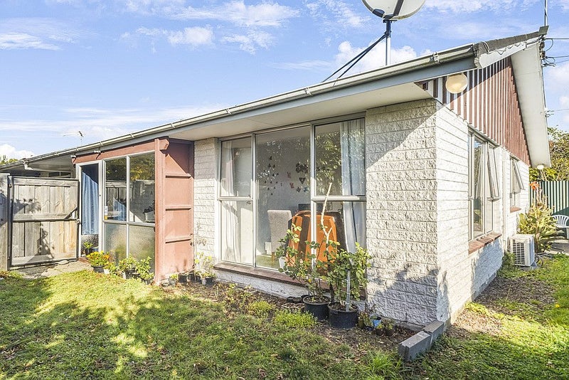 118 Avonhead Road, Avonhead, Christchurch - Carousel 1