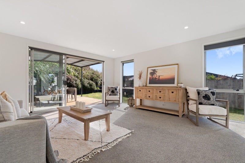 4 Nikorima Mews, Pyes Pa, Tauranga - Carousel 2