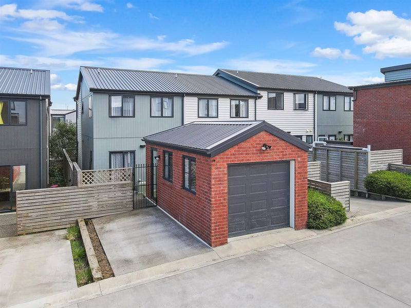 20 Mahalo Avenue, Wiri, Auckland - Carousel 1