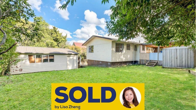36A Preston Avenue, Henderson, Auckland - Carousel 1