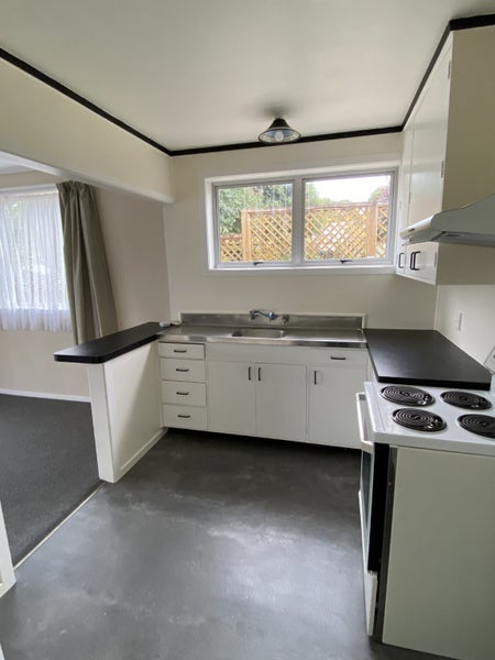 20 Kingsway Crescent, Forest Lake, Hamilton - Carousel 2