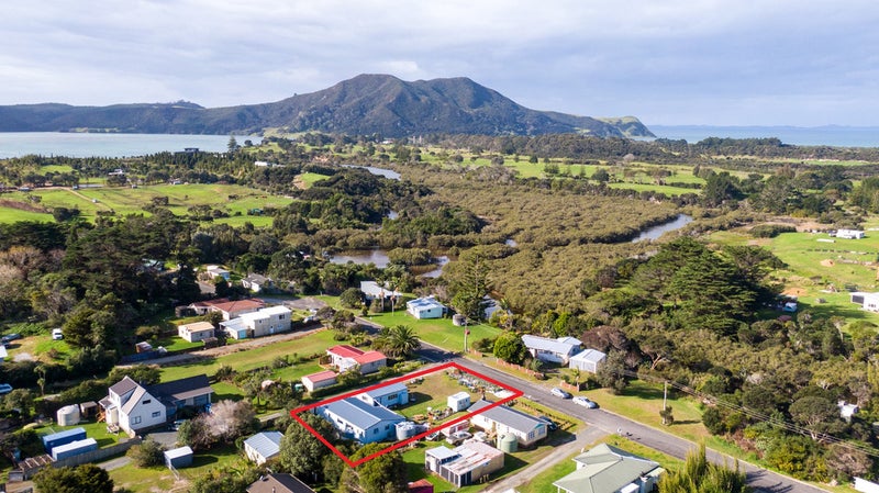 15 Northwood avenue, Pukenui, Houhora - Carousel 2