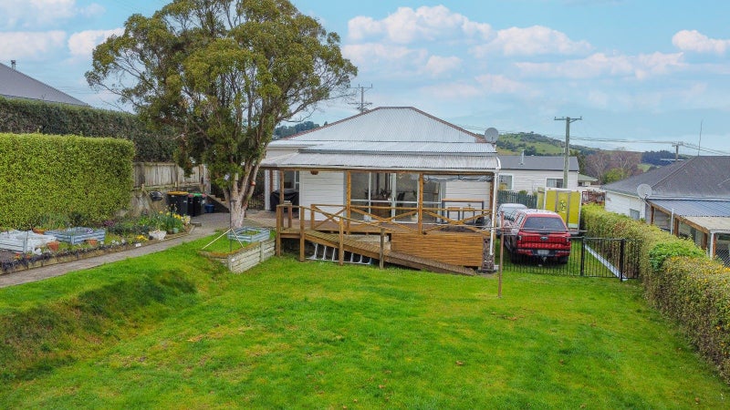 12 Exmouth Street, Abbotsford, Dunedin - Carousel 2