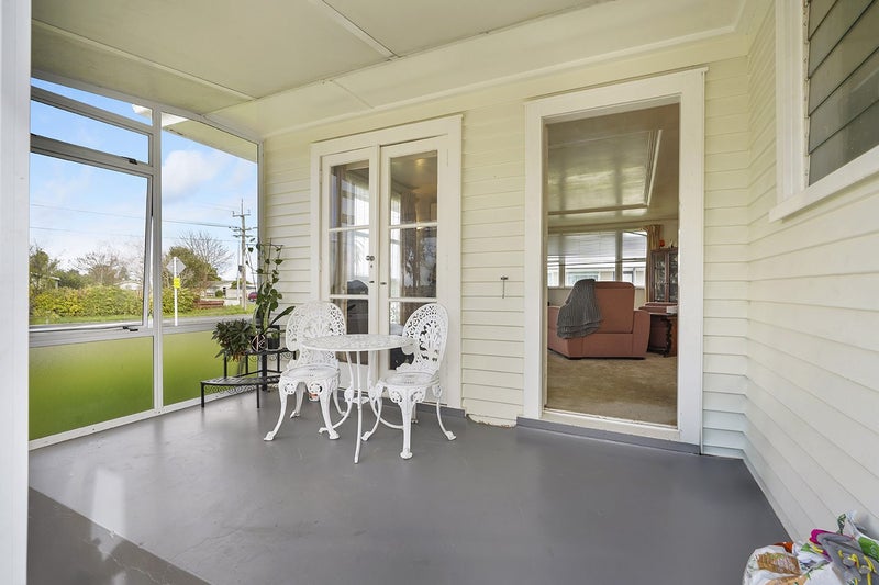 82 Grandview Road, Nawton, Hamilton - Carousel 1