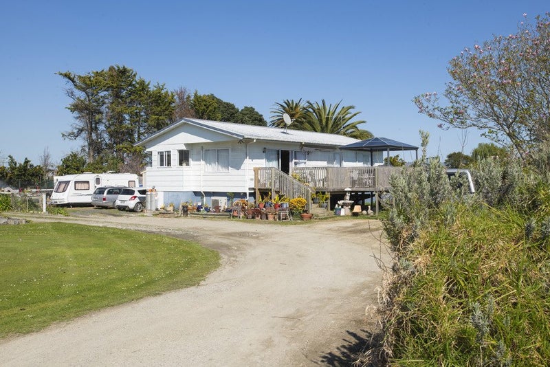 112 Main Road, Makaraka, Gisborne - Carousel 1