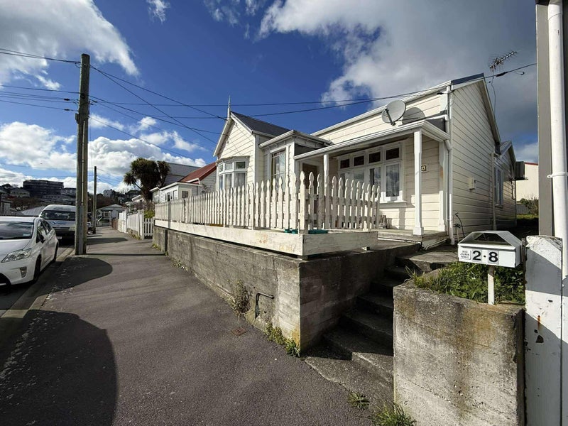28 Donald Mclean Street, Newtown, Wellington - Carousel 1