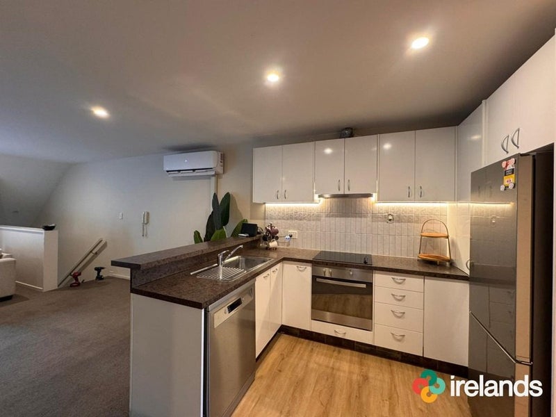 11/324 Worcester Street, Linwood, Christchurch - Carousel 2