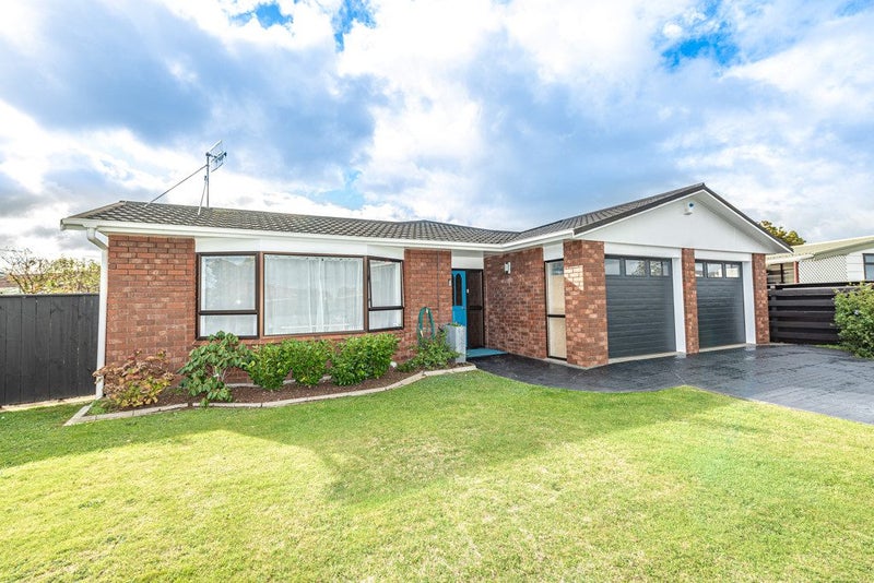 3 Warwick Place, Springvale, Whanganui - Carousel 1