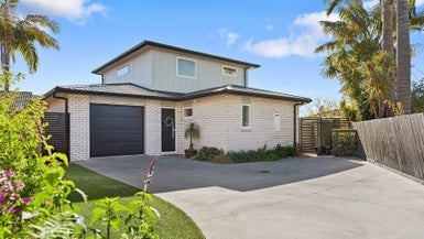 41A Bayfair Drive, Mount Maunganui - Carousel 1