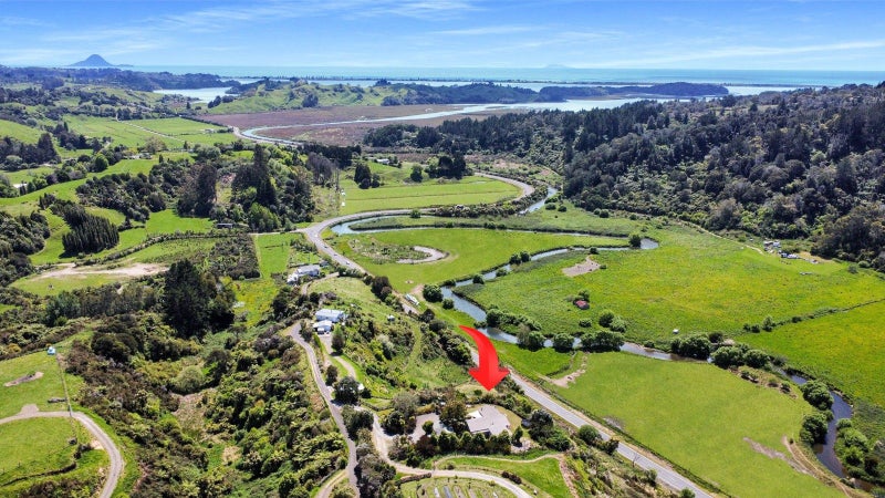 1124B WAINUI ROAD, Wainui, wainui - Carousel 1