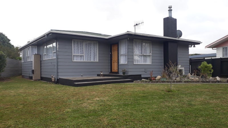 19 Gemini Avenue, Milson, Palmerston North - Carousel 1