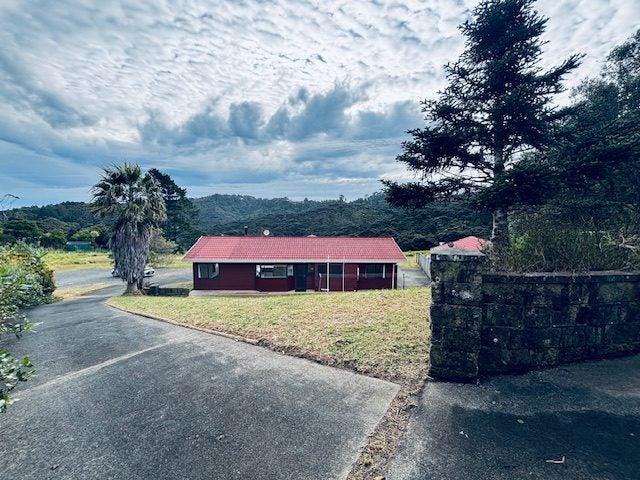 93 Duffy Road, Waitākere, Auckland - Carousel 1