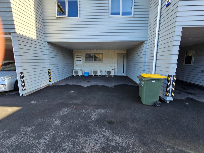 4/20 Dowding Street, Melville, Hamilton - Carousel 2