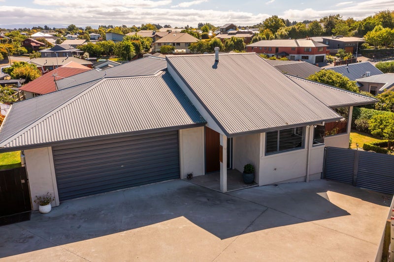 52 Temple Crescent, Gleniti, Timaru - Carousel 1