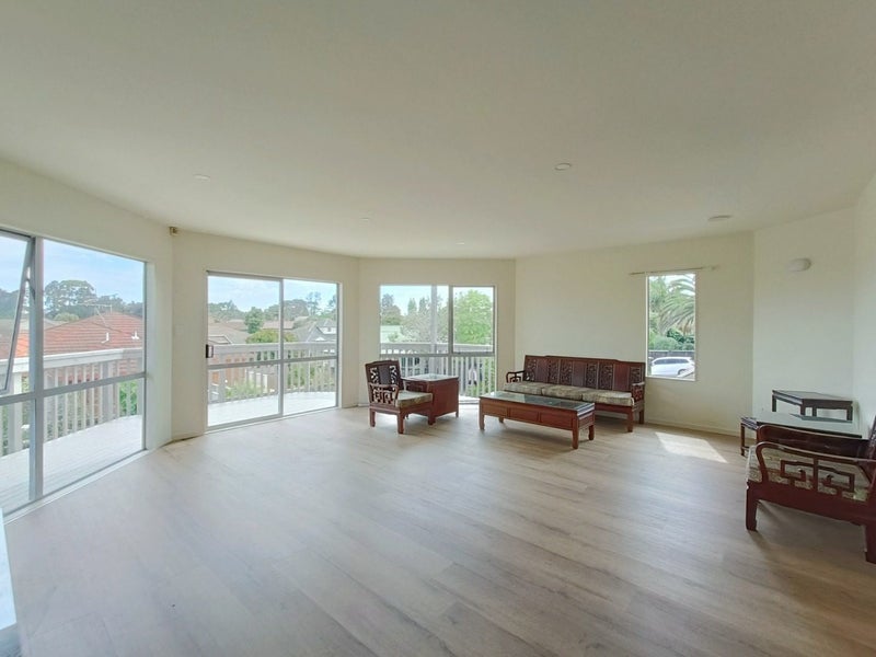 17 Bob Charles Drive, Golflands, Auckland - Carousel 2