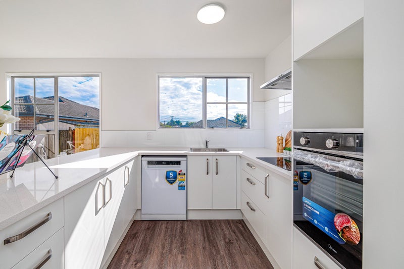 36 Trevor Street, Hornby, Christchurch - Carousel 2