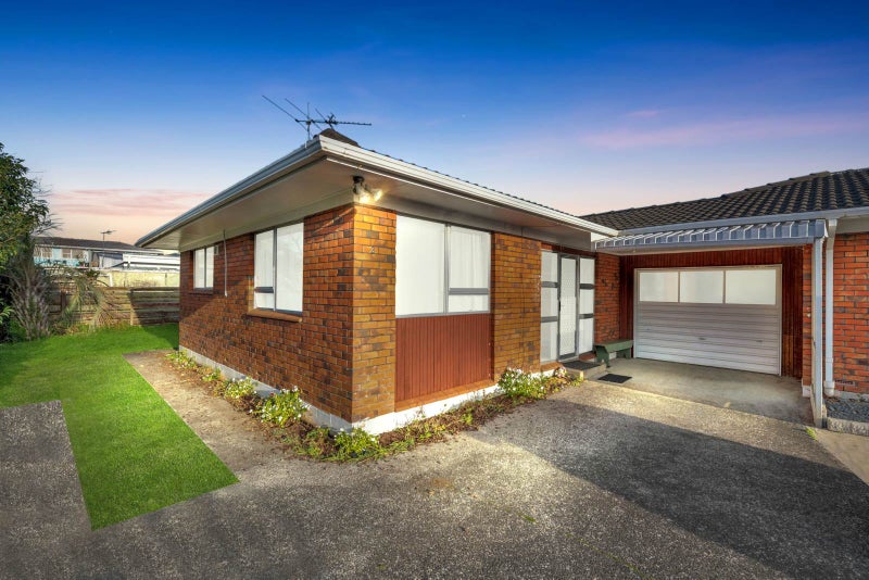 3/247 St George Street, Papatoetoe, Auckland - Carousel 2