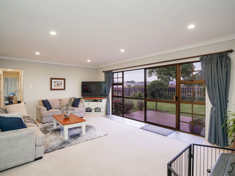 125 Cunningham Crescent, Grasmere, Invercargill - Carousel 2