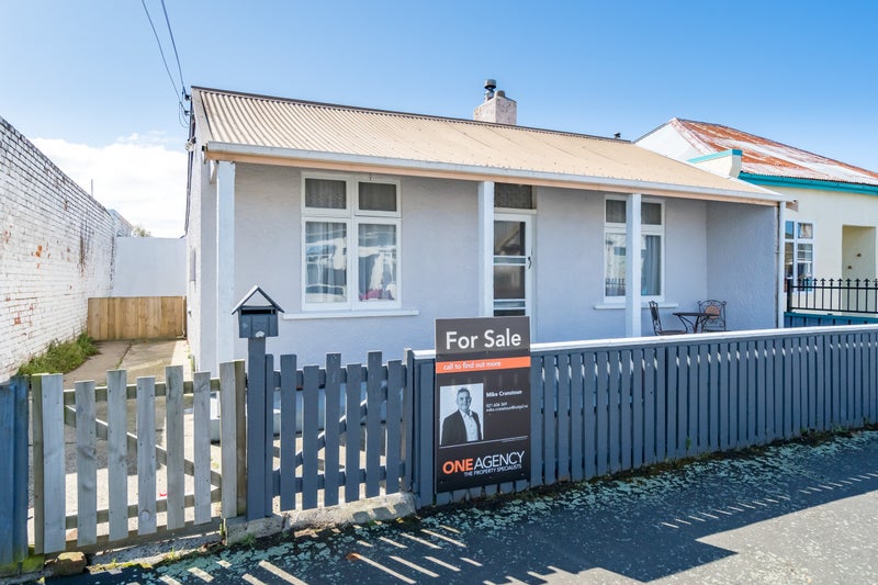 57 Loyalty Street, Forbury, Dunedin - Carousel 1