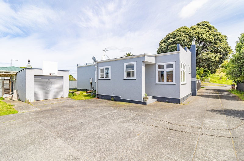 11 Balgownie Avenue, Gonville, Whanganui - Carousel 13