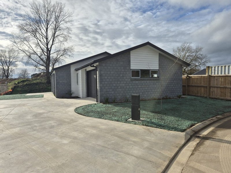 128 Reservoir Street, Putāruru - Carousel 1