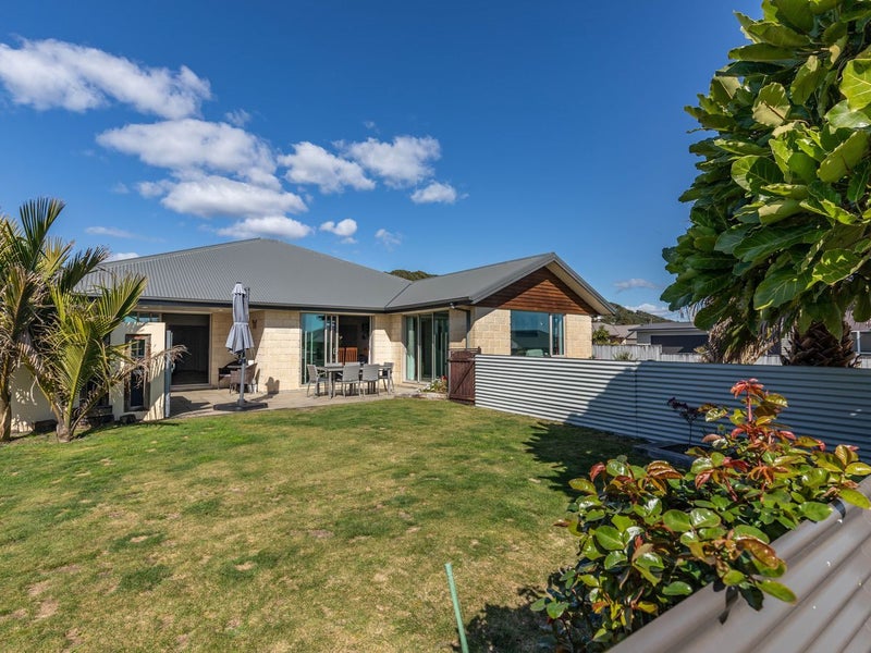 31 Karoro Place, Karoro, Greymouth - Carousel 25