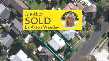 35 Stewart Road, Mount Albert, Auckland - Carousel 1