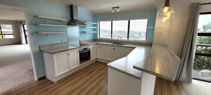 10A Highmore Place, Brookfield, Tauranga - Carousel 2