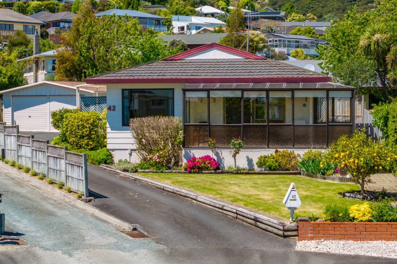 42 Rainbow Drive, Atawhai, Nelson - Carousel 2