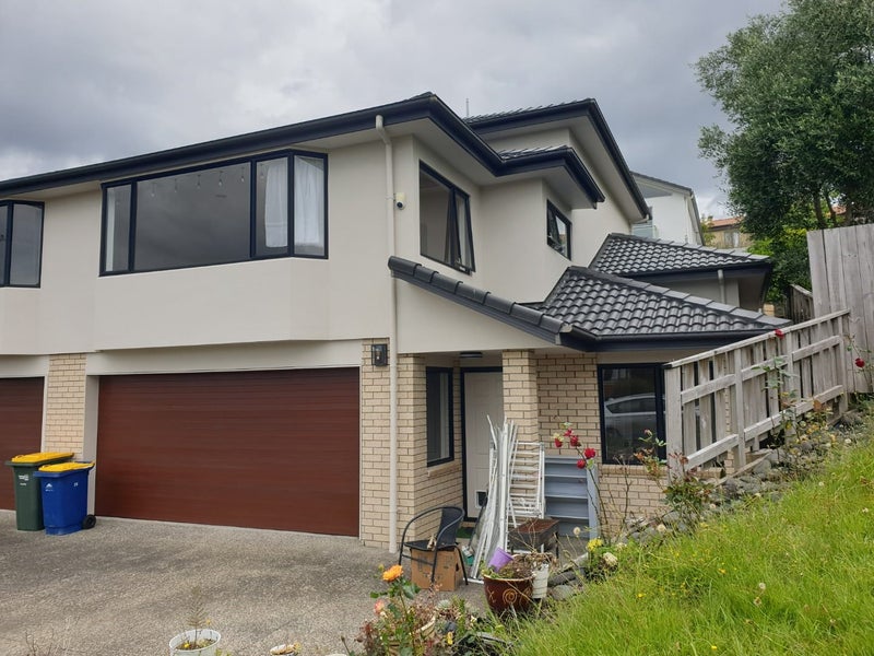 26 Joy Street, Albany Heights, Auckland - Carousel 2