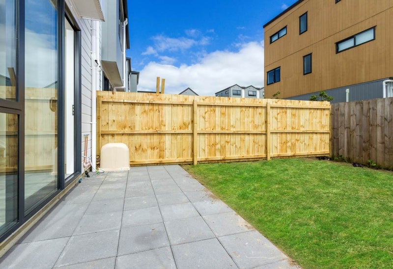 8/10 Arney Road, Ranui, Auckland - Carousel 18