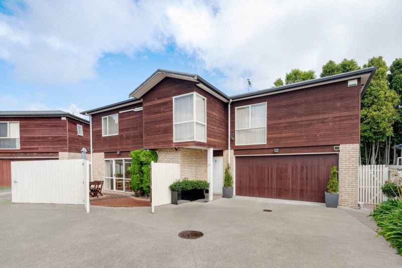66 Dale Crescent, Pakuranga, Auckland - Carousel 2
