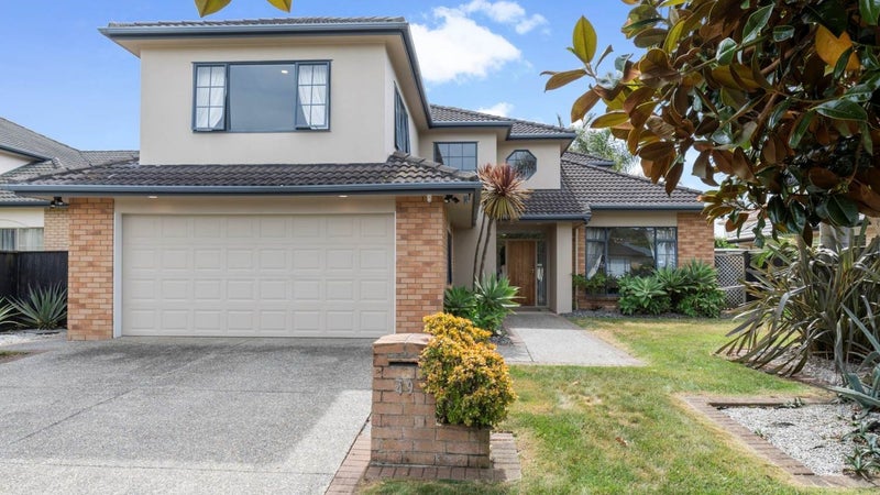 49 Carousel Crescent, East Tamaki Heights, Auckland - Carousel 1