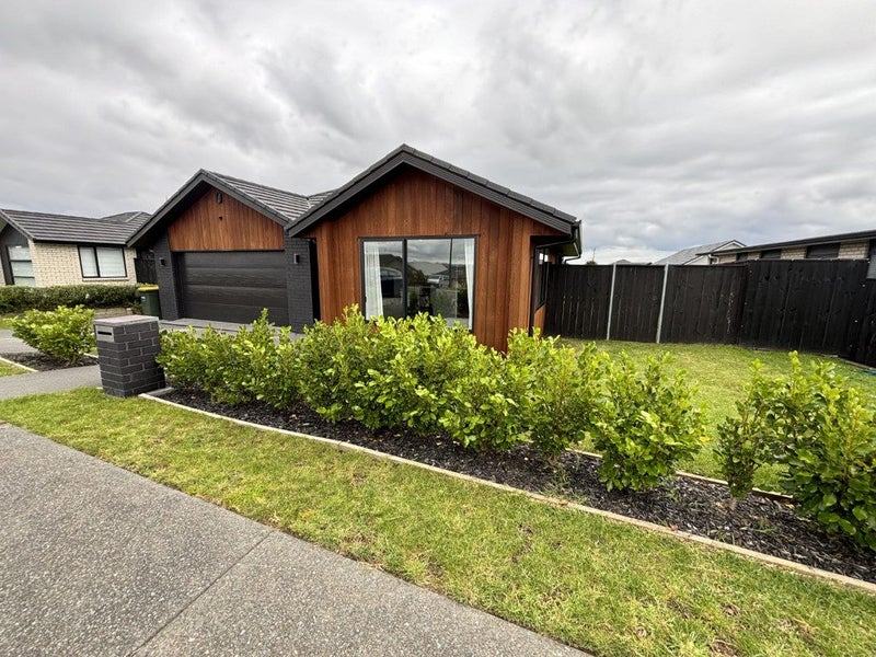 11 Tabernacle Street, Karaka, Papakura - Carousel 2