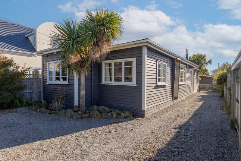32 Jervois Street, New Brighton, Christchurch - Carousel 2