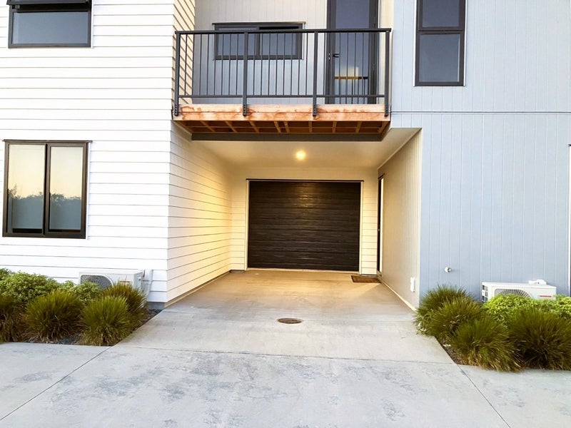 8 Equine Way, Brookfield, Tauranga - Carousel 11