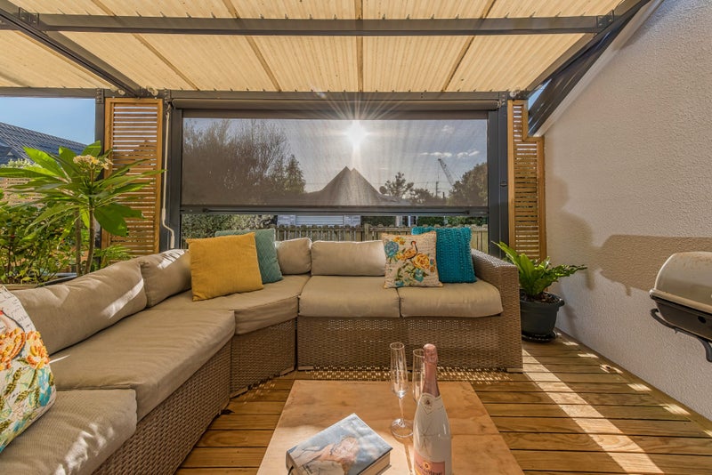 1/32 GLUCINA Avenue, West Harbour, Auckland - Carousel 1