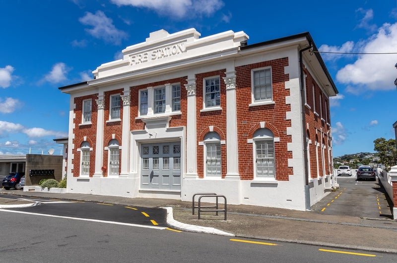 54 Northland Road, Northland, Wellington - Carousel 1