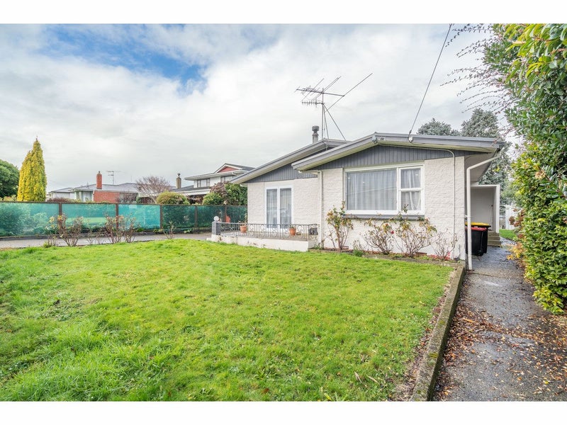 11 West Street, Hawthorndale, Invercargill - Carousel 2