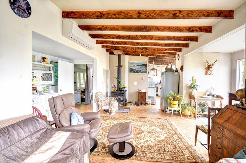 89 Coast Road, Warrington, Waikouaiti - Carousel 2