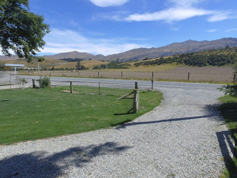 192 Speargrass Flat Road, Speargrass Flat, Queenstown - Carousel 8