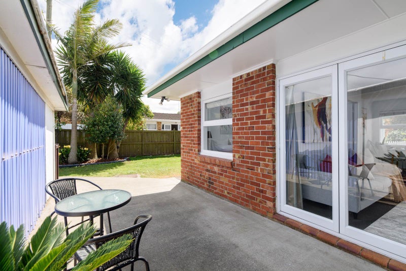 5/21 Ruarangi Road, Mount Albert, Auckland - Carousel 1