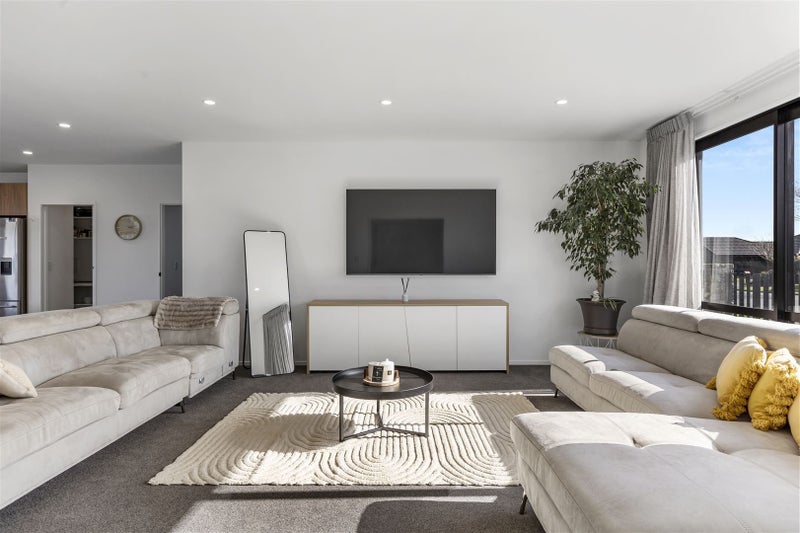 1 Kilmurry Street, Halswell, Christchurch - Carousel 2
