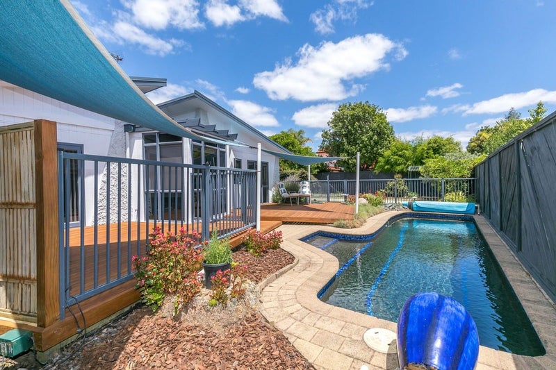 34 Berkley Avenue, Hillcrest, Hamilton - Carousel 20