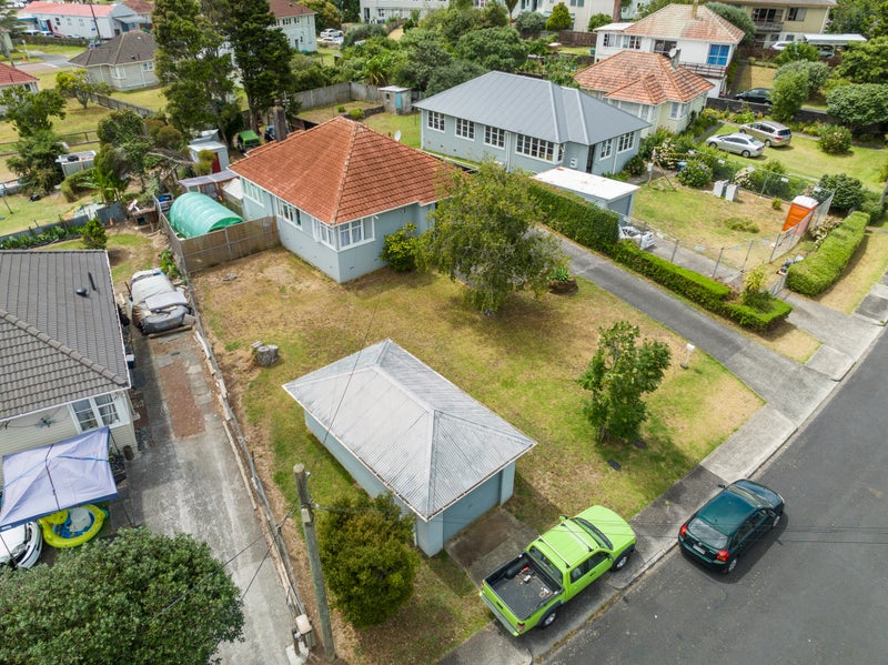 13 Skeates Avenue, Wesley, Auckland - Carousel 1