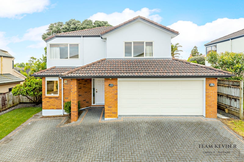 47B Redoubt Road, Goodwood Heights, Auckland - Carousel 1